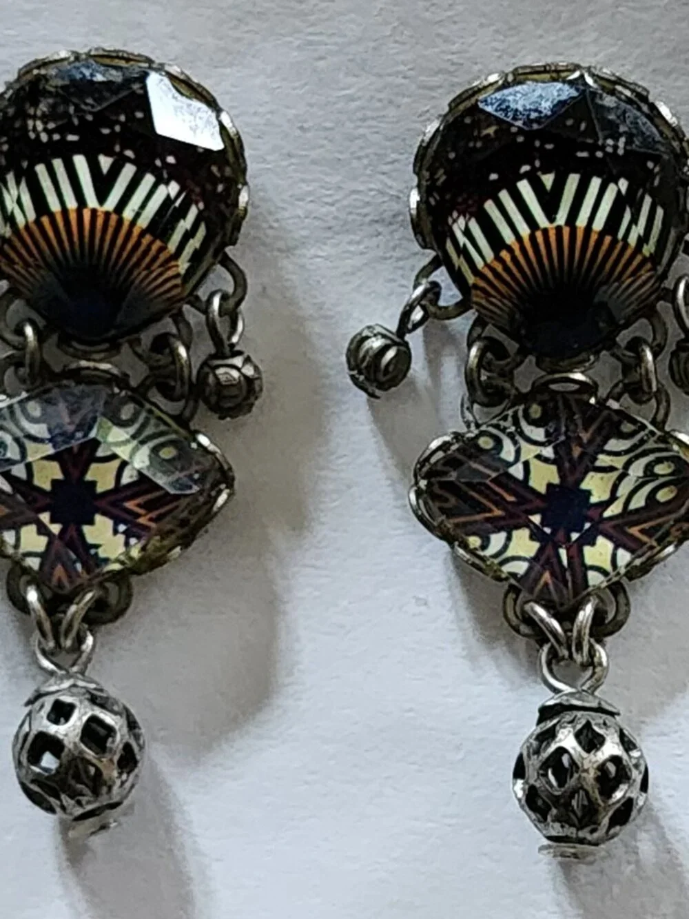 OOAK Ayala Bar Handcrafted, Fabric Inlay, Faceted Lucite & Metal Bead Earrings!! - Picture 10 of 16